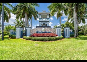 1022 NE 42nd Terrace in Homestead, FL - Building Photo