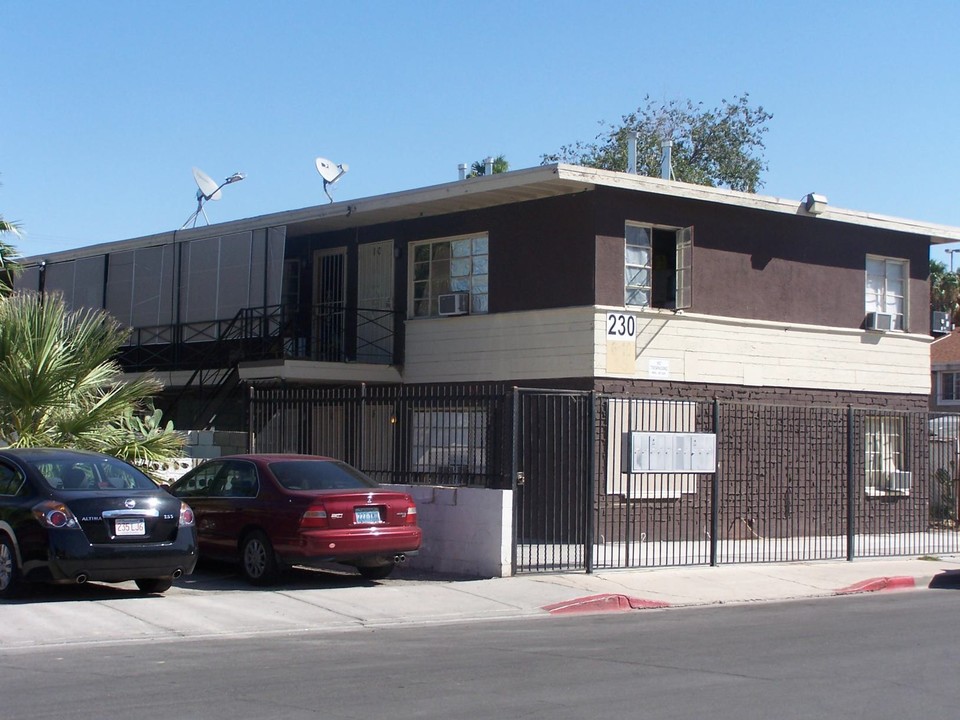 Boston Avenue Apartments in Las Vegas, NV - Building Photo