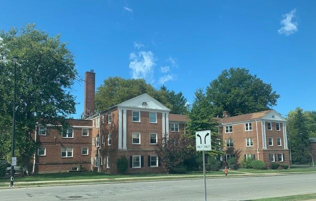 Coventry House Apartments in Cleveland, OH - Building Photo