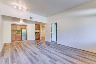 Legacy Hills at Poway 55+ in Poway, CA - Building Photo