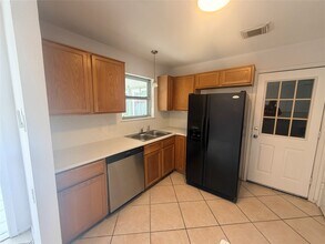 14014 Long Shadow Dr in Houston, TX - Building Photo - Building Photo