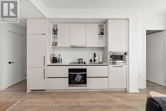 1285 Dupont St in Toronto, ON - Building Photo - Building Photo