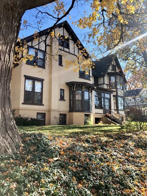 Washington Street Apartment Homes in Grand Rapids, MI - Foto de edificio - Building Photo