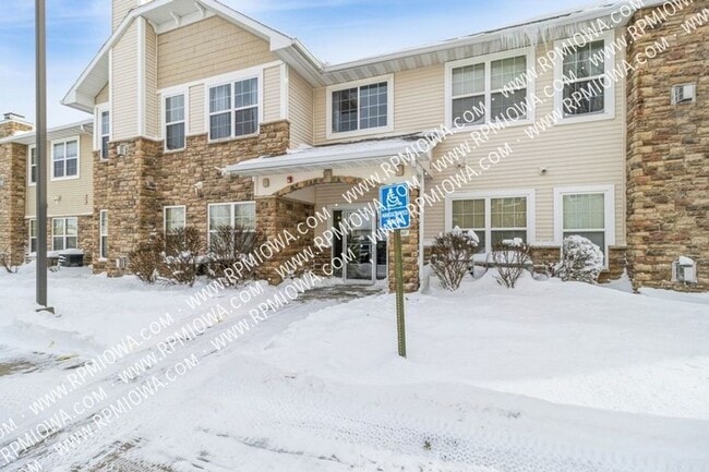 property at 1307 SE University Ave