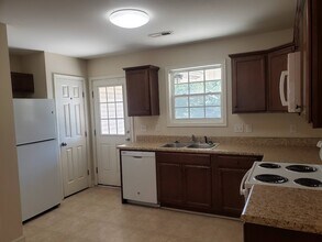 23 Rolling River Way in Taylors, SC - Building Photo - Building Photo