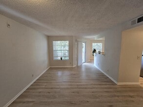 11526 Westwood Blvd in Orlando, FL - Foto de edificio - Building Photo