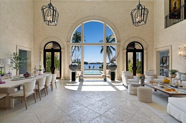 4 Palm Ave in Miami Beach, FL - Building Photo - Building Photo