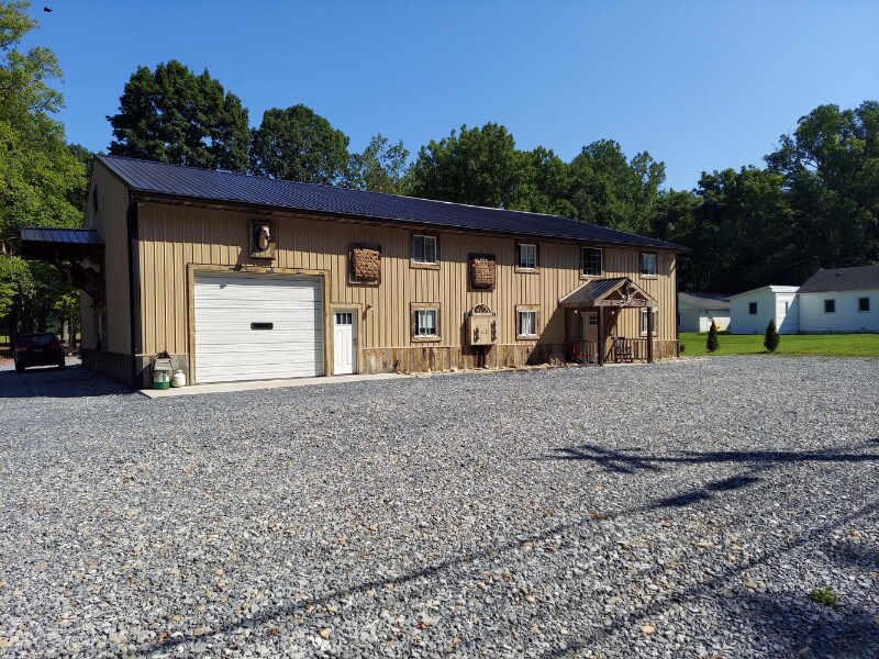 2353 TN-107 in Unicoi, TN - Building Photo