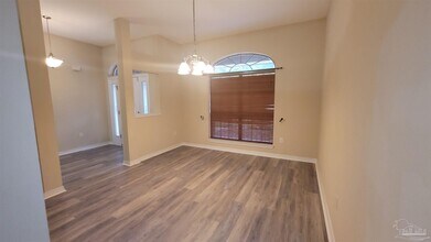 5524 Tucker Circle in Pace, FL - Building Photo - Building Photo