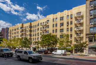 Chelsea in New York, NY - Building Photo - Primary Photo