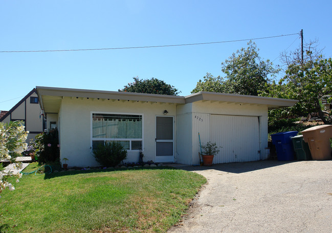 4721-4725 Foothill Rd in Ventura, CA - Building Photo - Building Photo