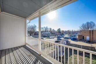 216 Washington St in Frederick, MD - Building Photo - Building Photo