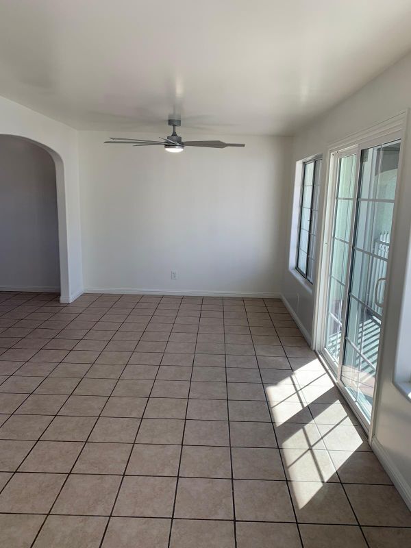 8116 San Antonio Ave in South Gate, CA - Building Photo - Building Photo