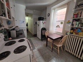 205 Collingwood St in Kingston, ON - Building Photo - Building Photo