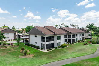 Merion Village Condo At The Hideway in Ft. Myers, FL - Building Photo - Building Photo