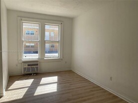 1615 Pennsylvania Ave in Miami Beach, FL - Building Photo