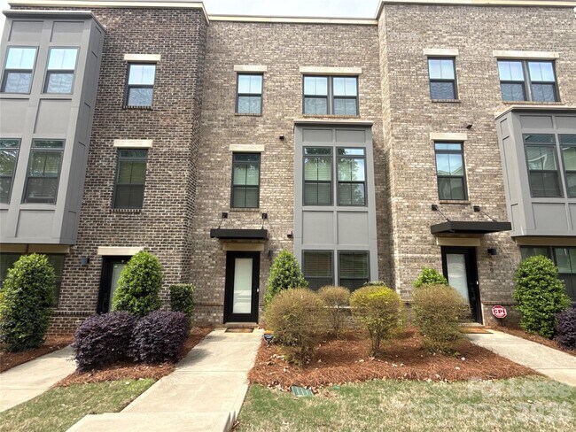 property at 324 Chattooga Wy