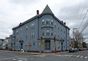 59 Cedar St in Somerville, MA - Building Photo