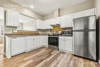 132 Blue Crest Ln in Durham, NC - Building Photo - Building Photo