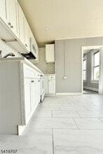 500 Bond St in Elizabeth, NJ - Building Photo - Building Photo