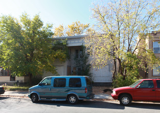 3824 Chicago Ave in Minneapolis, MN - Foto de edificio - Building Photo