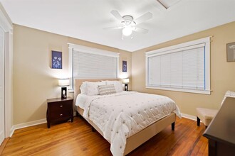 5614 Shoalwood Ave in Austin, TX - Building Photo - Building Photo
