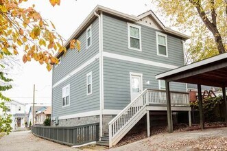 924 Delmas Ave in Nashville, TN - Building Photo - Building Photo