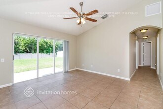 11581 Misty Isle Ln in Riverview, FL - Building Photo - Building Photo