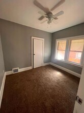 798 Alhambra Rd in Cleveland, OH - Building Photo - Building Photo