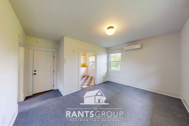 property at 536 14th Ave SE