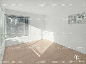 9237 36th Ave S in Seattle, WA - Building Photo - Building Photo