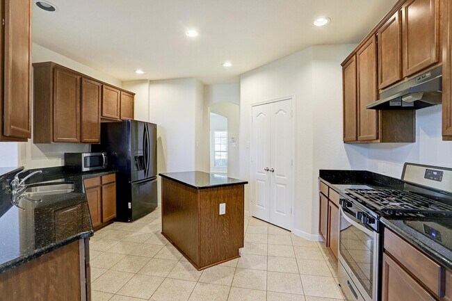 25806 Westbourne Dr in Katy, TX - Building Photo - Building Photo