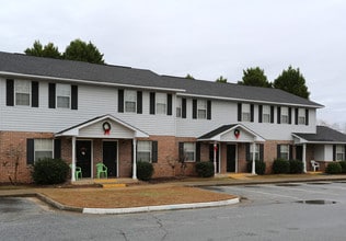 Hampton Lane in Buena Vista, GA - Building Photo - Building Photo