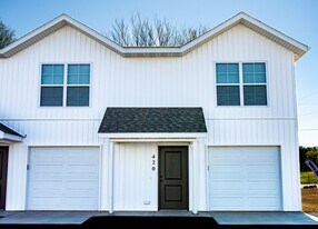 430 Blue Spgs St in Decatur, AR - Building Photo