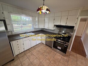 720 Robert Burns Dr in Nashville, TN - Building Photo - Building Photo
