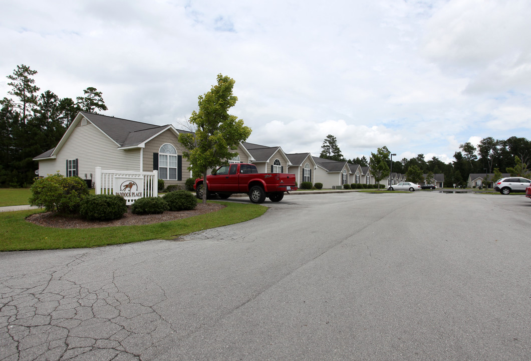 Paddock Place in New Bern, NC - Building Photo