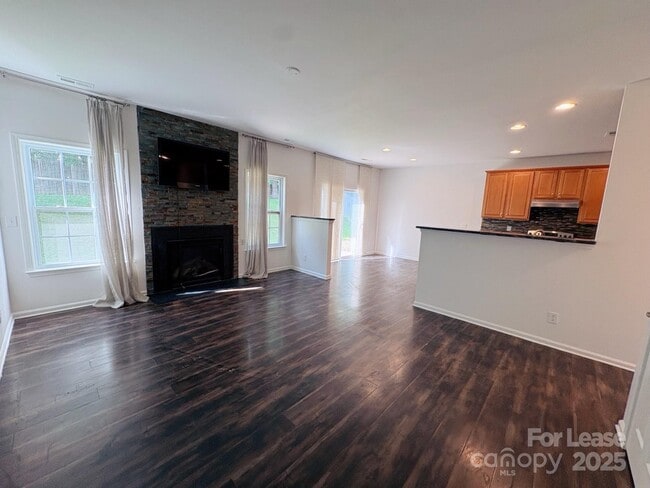 4204 Lawrence Daniel Dr in Matthews, NC - Building Photo - Building Photo