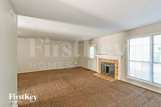 3041 McVay Trail Dr in Memphis, TN - Foto de edificio - Building Photo