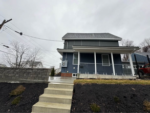 25 6th St in Auburn, ME - Building Photo - Building Photo