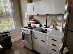 16 W Chestnut St, Unit Unit Three in West Chester, PA - Foto de edificio - Building Photo