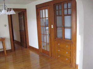 1 Mount Pleasant St, Unit 1 upper in Nashua, NH - Foto de edificio - Building Photo