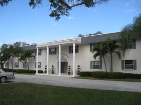 Plantation Apartments