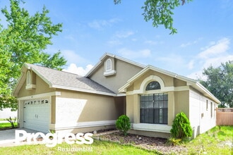 215 River Chase Dr in Orlando, FL - Building Photo - Building Photo