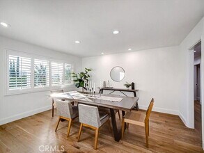 4732 Del Moreno Dr in Los Angeles, CA - Building Photo - Building Photo