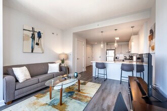405 Atlantic St in Stamford, CT - Building Photo - Building Photo