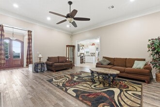 1782 N Gabriel Square in Lake Charles, LA - Building Photo - Building Photo