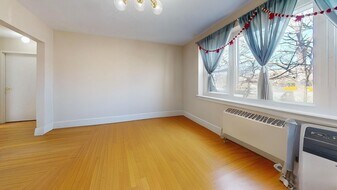 465 Arborway, Unit #13 in Boston, MA - Building Photo