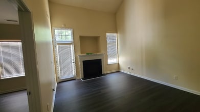5012 Rainmaker Dr in Durham, NC - Building Photo - Building Photo