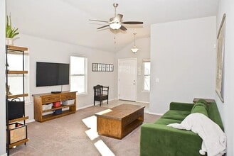 4640 Crystal Clear Ln in Oklahoma City, OK - Foto de edificio - Building Photo