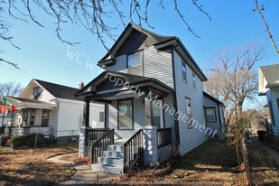 505 NE Scotland Ave in Topeka, KS - Building Photo